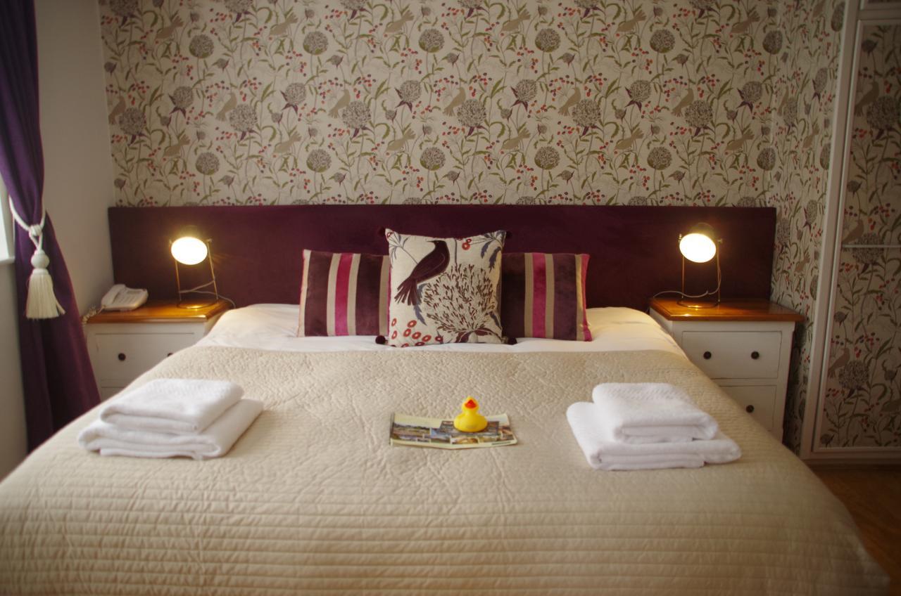 Chester House Hotel بورتون أُنذ ووتر المظهر الخارجي الصورة