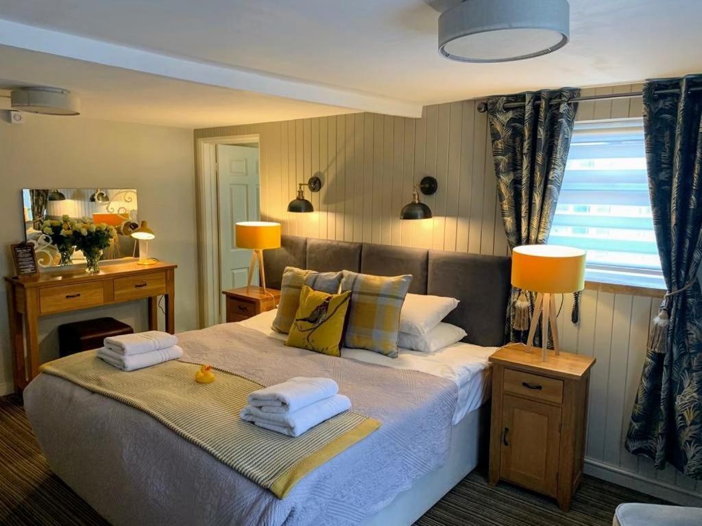 Chester House Hotel بورتون أُنذ ووتر المظهر الخارجي الصورة